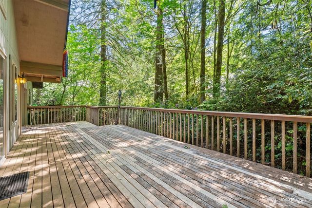 431 E Pointes Drive E, Shelton, WA 98584