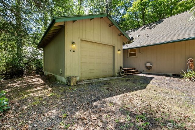 431 E Pointes Drive E, Shelton, WA 98584