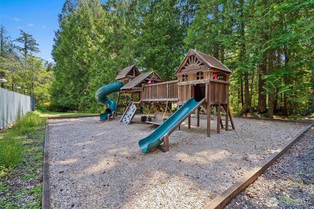 431 E Pointes Drive E, Shelton, WA 98584