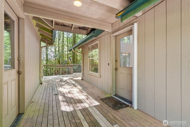 431 E Pointes Drive E, Shelton, WA 98584
