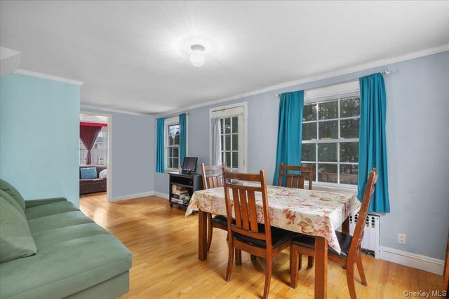 74 White Road, Scarsdale, NY 10583