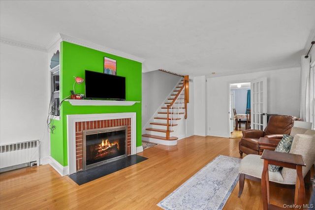 74 White Road, Scarsdale, NY 10583