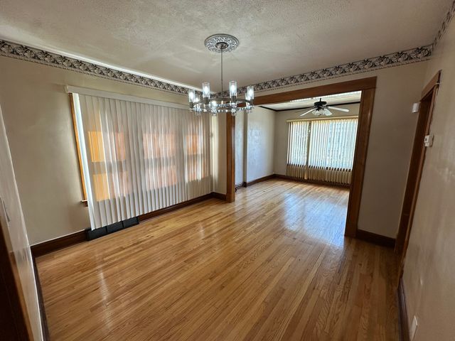 5235 S Washtenaw Avenue, Chicago, IL 60632
