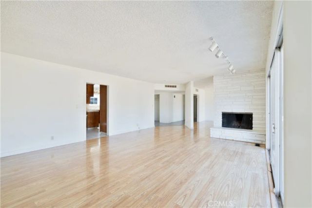 9720 Tunney, Northridge, CA 91324