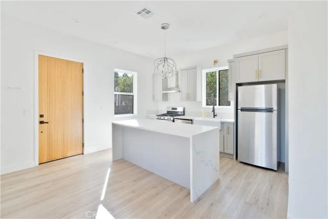 9720 Tunney, Northridge, CA 91324