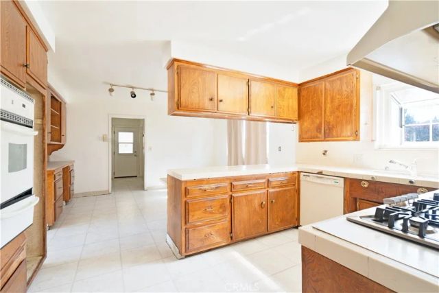 9720 Tunney, Northridge, CA 91324