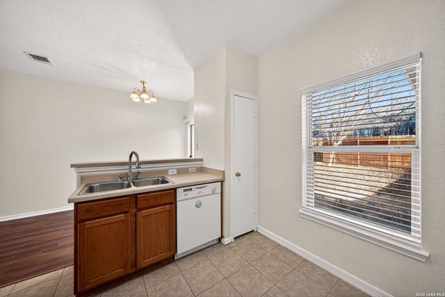 4161 St Charles Bay, San Antonio, TX 78229