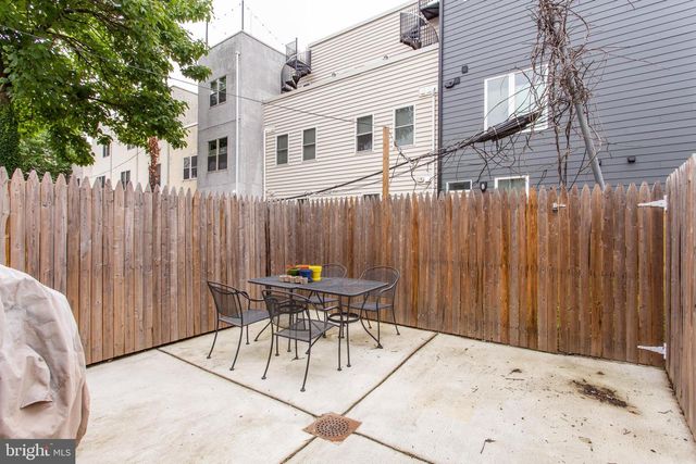 1711 LATONA ST, Philadelphia, PA 19146