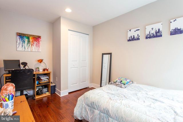 1711 LATONA ST, Philadelphia, PA 19146