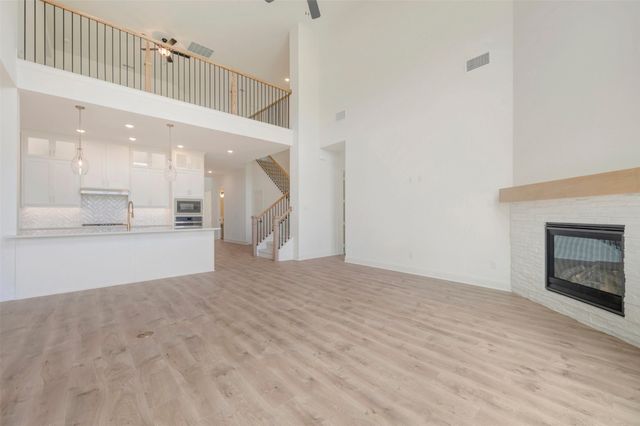 2801 Half Moon Way, Northlake, TX 76247