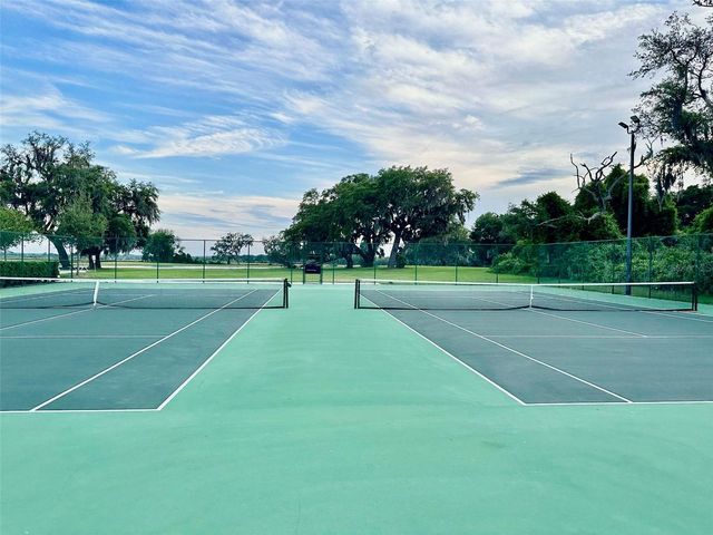 2540 BLOWING BREEZE AVENUE, Kissimmee, FL 34744