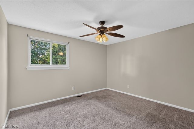 4633 Packard Avenue NW, Canton, OH 44709