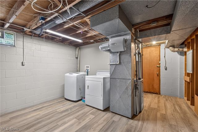 4633 Packard Avenue NW, Canton, OH 44709