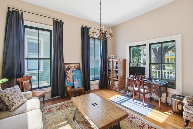 144 Crofton, San Antonio, TX 78210