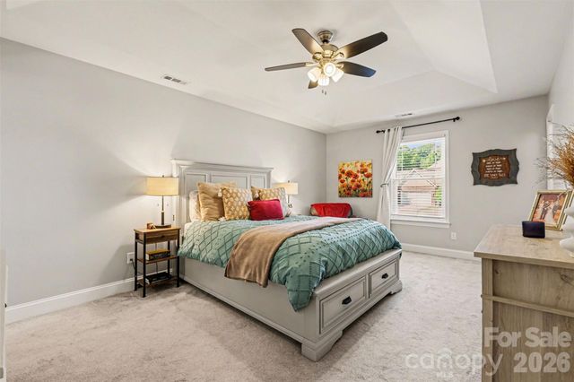 8536 Ochre Drive, Charlotte, NC 28215