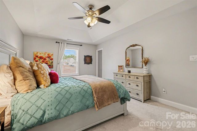 8536 Ochre Drive, Charlotte, NC 28215