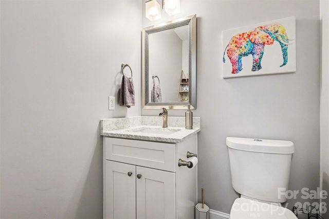 8536 Ochre Drive, Charlotte, NC 28215