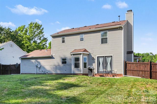 8536 Ochre Drive, Charlotte, NC 28215