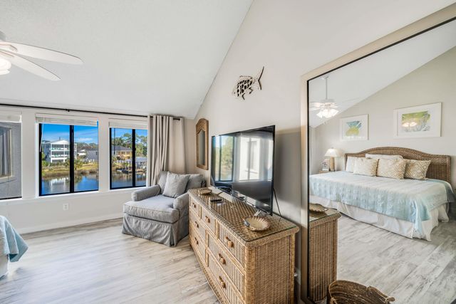 8730 Thomas Drive UNIT 313, Panama City Beach, FL 32408