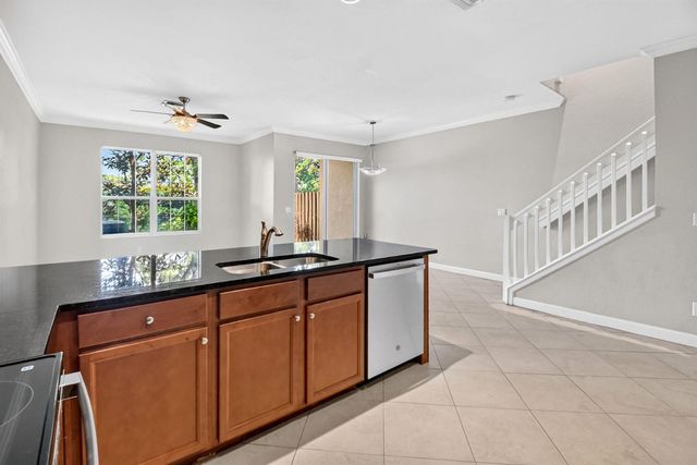 5045 Ellery Terrace, West Palm Beach, FL 33417