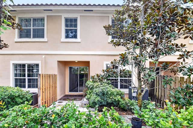 5045 Ellery Terrace, West Palm Beach, FL 33417