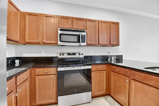 5045 Ellery Terrace, West Palm Beach, FL 33417