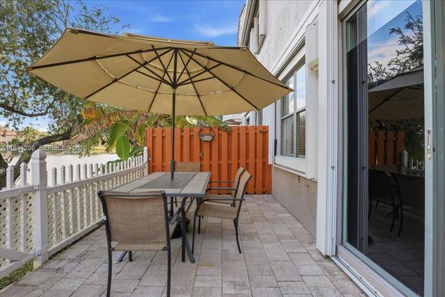 1448 NW 126th Ave, Sunrise, FL 33323