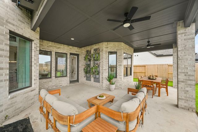 5044 American Sycamore Trail, Magnolia, TX 77316