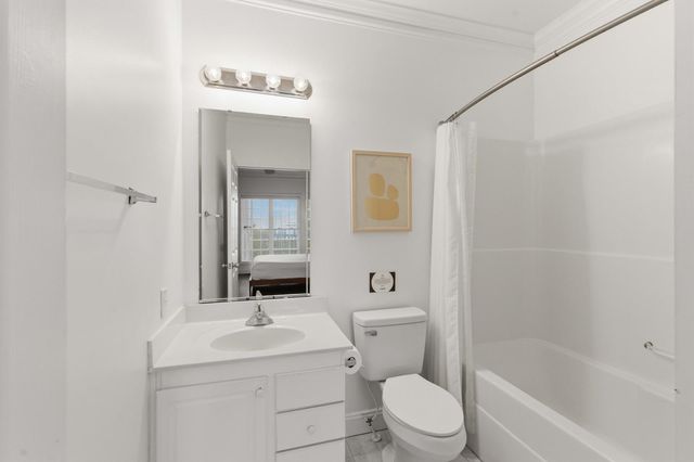 106 W Arctic Avenue 3l, Folly Beach, SC 29439