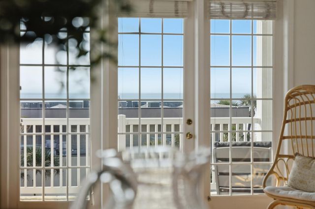 106 W Arctic Avenue 3l, Folly Beach, SC 29439