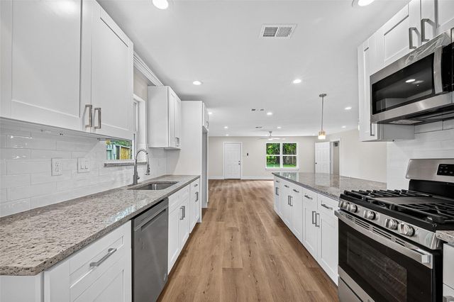 5427 Bliss Street, Houston, TX 77017