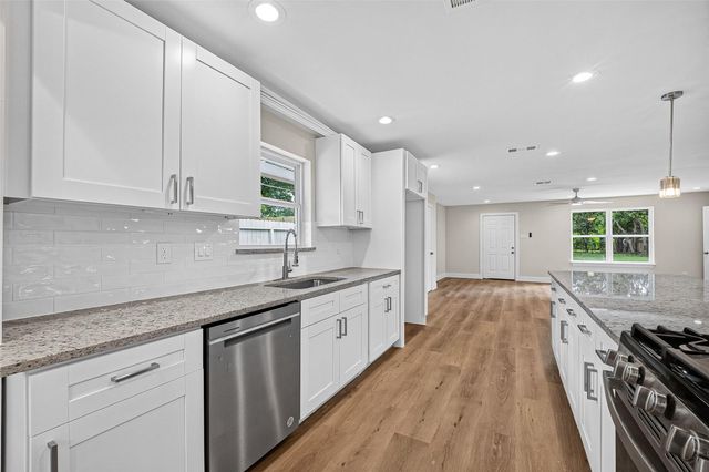 5427 Bliss Street, Houston, TX 77017