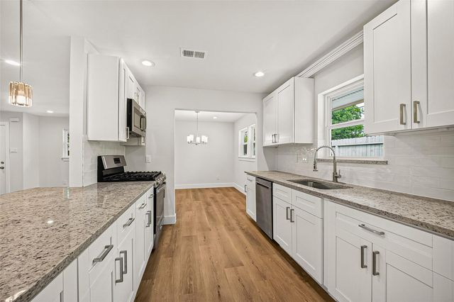 5427 Bliss Street, Houston, TX 77017