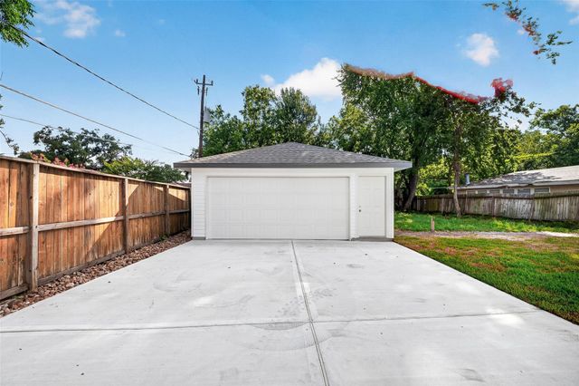 5427 Bliss Street, Houston, TX 77017
