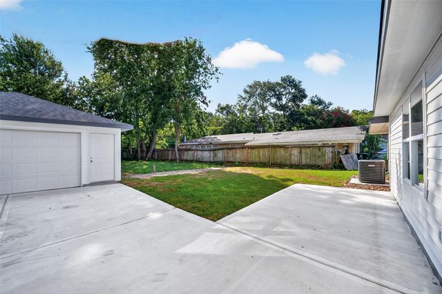 5427 Bliss Street, Houston, TX 77017