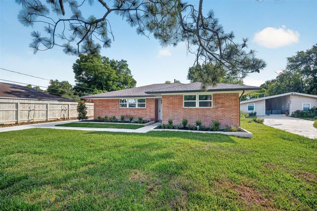 5427 Bliss Street, Houston, TX 77017