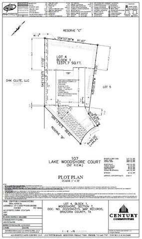 107 Lake Woodshore Court, Clute, TX 77531