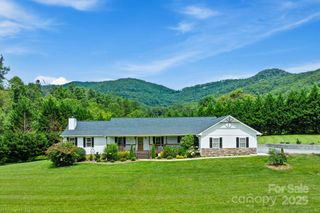 6 Sayles Town Road, Fairview, NC 28730