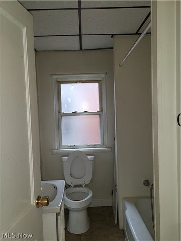 5554 State Route 152, Dillonvale, OH 43917