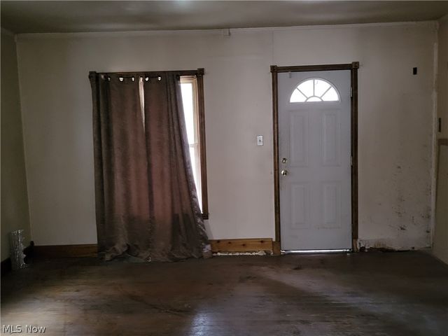 5554 State Route 152, Dillonvale, OH 43917