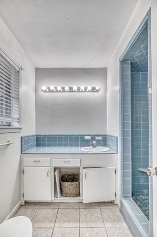 407 W Glenn Street, Bellville, TX 77418
