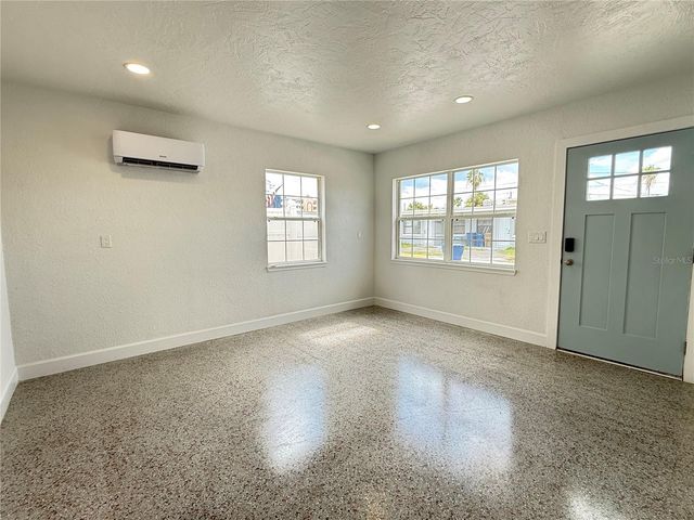 119 147TH AVENUE E B, Madeira Beach, FL 33708