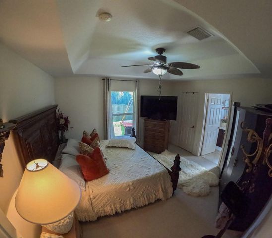 8415 22nd Street, Vero Beach, FL 32966