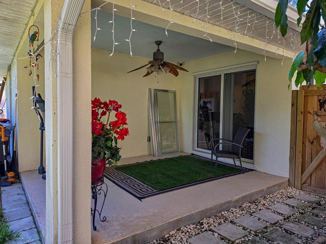 8415 22nd Street, Vero Beach, FL 32966