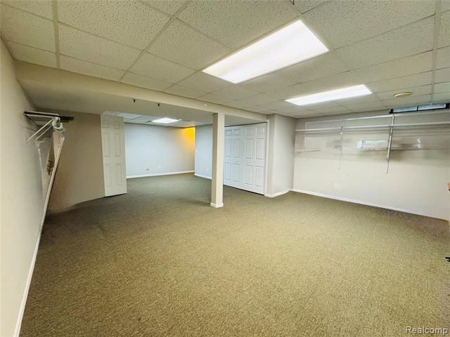 31199 Columbia Drive, Novi, MI 48377