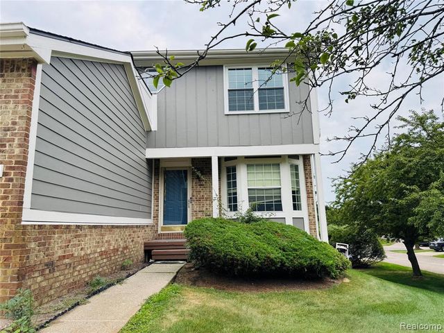 31199 Columbia Drive, Novi, MI 48377