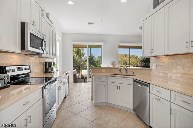 10251 Glastonbury CIR 201, Fort Myers, FL 33913