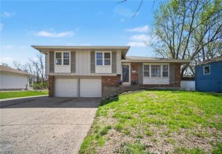 6403 E 120th Terrace, Grandview, MO 64030