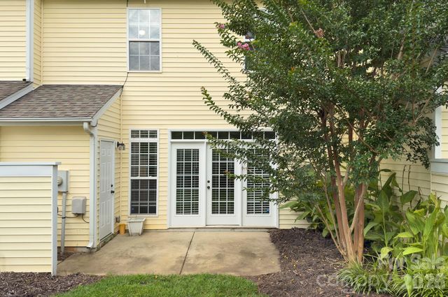 6042 Black Heath Drive, Fort Mill, SC 29707