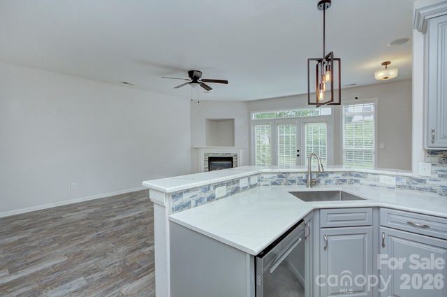 6042 Black Heath Drive, Fort Mill, SC 29707